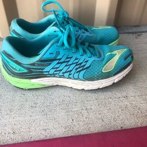 Brooks pure  Cadence 5